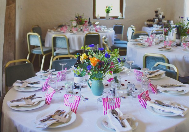 wedding table flowers - genevieve blog